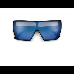 OVERSIZE GEOMETRIC SHIELD SUNGLASSES